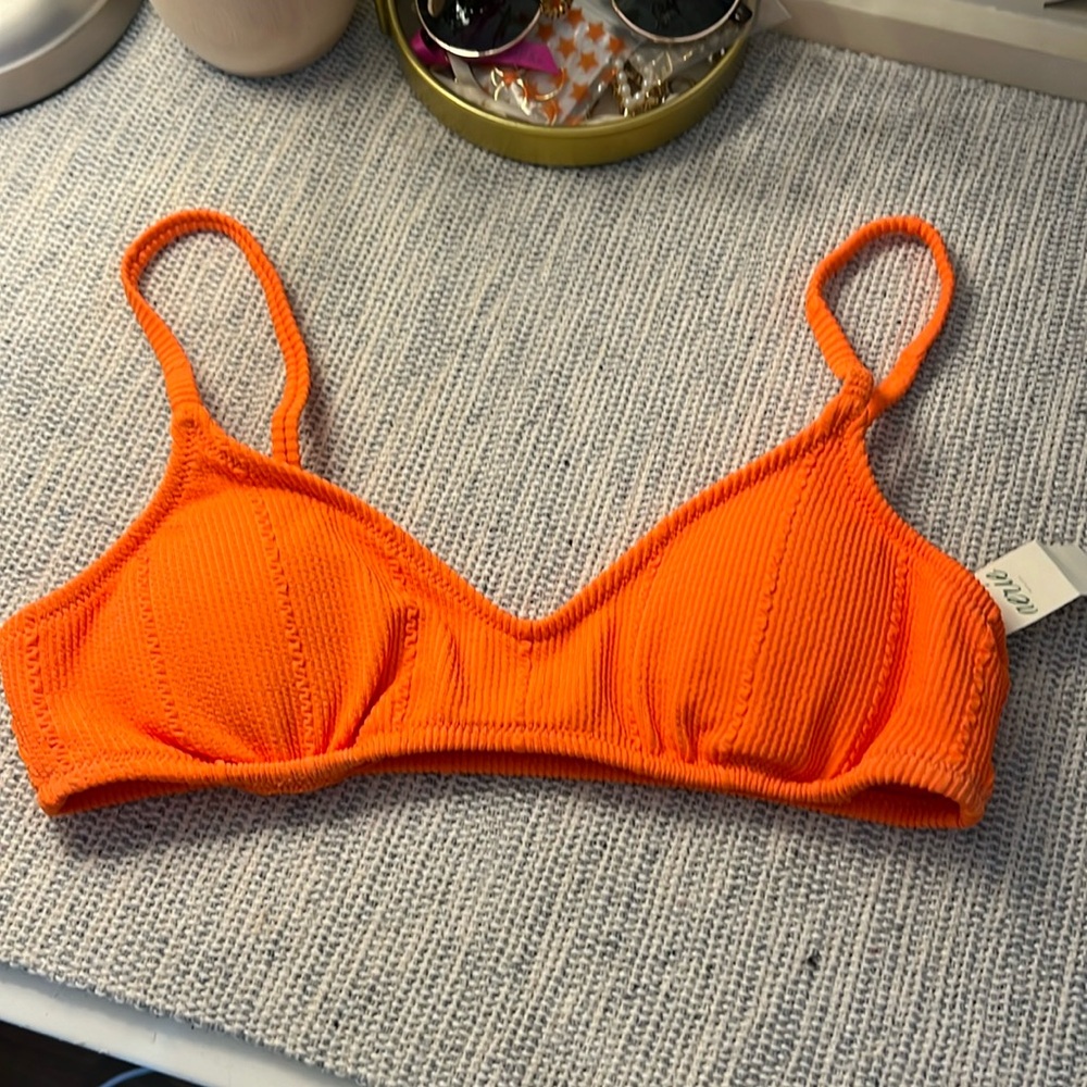 Brand New Scoop Bikini Top Aerie